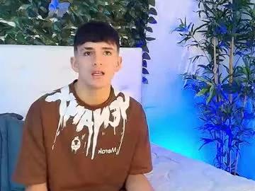 Freechat axel_draven on Chaturbate