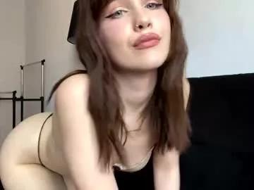 Away ayaderen on Chaturbate