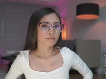 Freechat belle_adrienne on Chaturbate