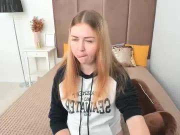 bettyurbane — Hey:) #pregnant #18 #new #bigpussylips #redhead