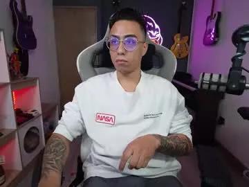 bigxboy96 — hello  ** big cum show for you #latino #bigcock #monstercock #uncut #young [1000 tokens remaining]