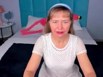 carla_vogue — GOAL: tear your stockings [409 tokens remaining] Hi I'm new here #new #milf #smalltits #bigass