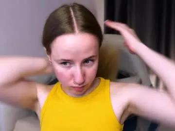 cassie_kelman — GOAL: Show body [60 tokens remaining]  #anal #daddysgirl #natural #findom #squirt