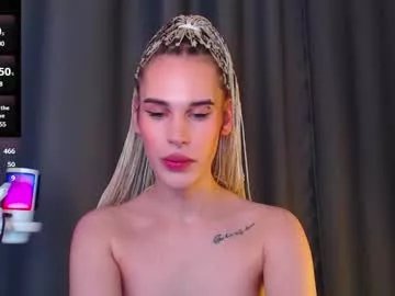 Freechat cassiemich on Chaturbate