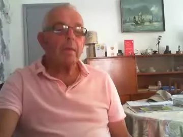 Freechat champers37 on Chaturbate