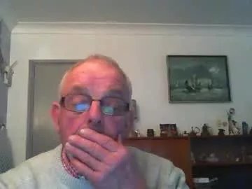 Freechat champers37 on Chaturbate