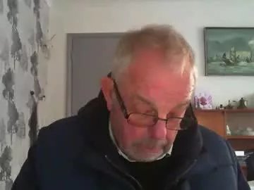 Freechat champers37 on Chaturbate