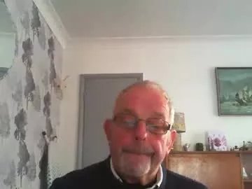 Freechat champers37 on Chaturbate