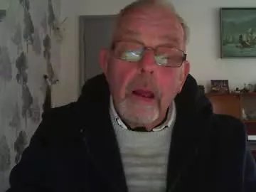 Freechat champers37 on Chaturbate