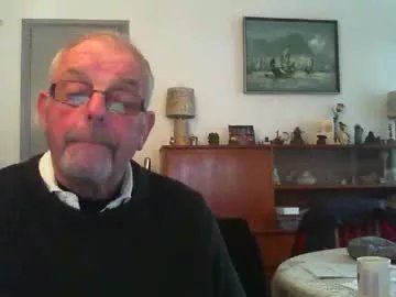 Freechat champers37 on Chaturbate