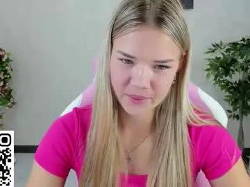 cherry_lexi — GOAL: Sweetly moans [75 tokens remaining] Hey guys! Love to see u here! #18 #blonde #skinny #nonude #shy