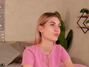 Freechat cherry_pr1ce on Chaturbate