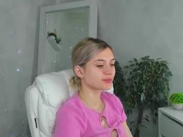 Freechat cherry_pr1ce on Chaturbate