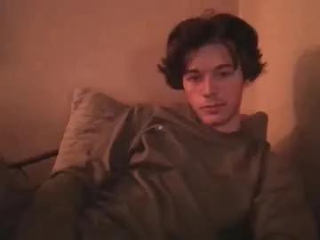 cuteboymegadick — shirt off [1687 tokens remaining]