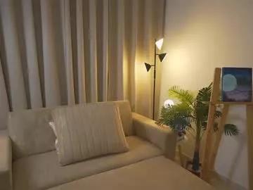 Freechat danii_xoxo on Chaturbate