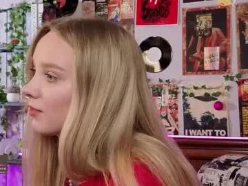 darleneferran — Heeeeyy, My name is Lina!! GOAL:  hot doggy + slap my ass x 10     #blonde #shy #new #18 #bigboobs [55 tokens remaining]