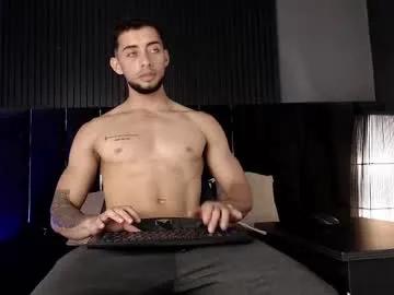 daron_66 — GOAL: SHOW CUM + naked [502 tokens remaining] Welcome to my room! #bigcock #muscle #latino #cum #new