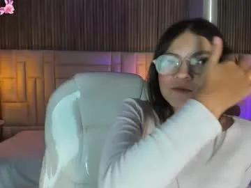 dulcevela — GOAL: Showing oil on my body [115 tokens remaining] This wild kitty needs a tiger #cumshow #domi #daddysgirl #deepthroat #petite