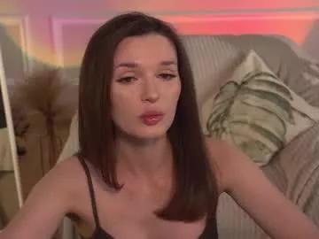 e_vvv_a on Chaturbate 