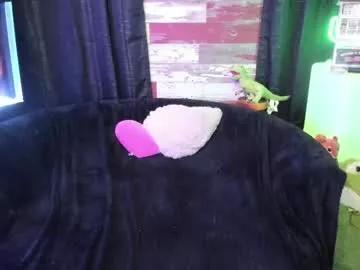 elle4you on Chaturbate 