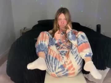 ellieluvs — Ellieluvs's room #18 #snowbunny #new #dirtytalk #petite