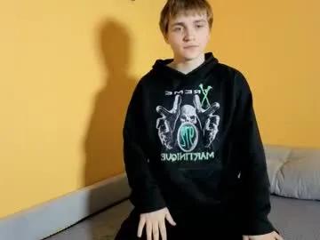 Private emily0303 on Chaturbate