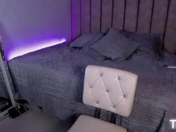 emily_____ — Emily_____'s room #latina #squirt #anal #bigass #lovense