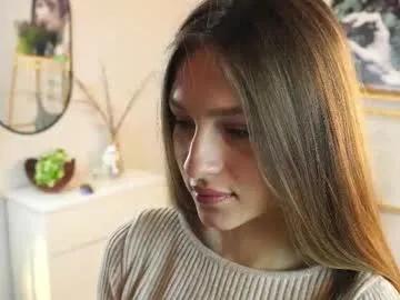 erleneash — GOAL: Slap my booty x5  Hi, I'm Mia! Using Domi! Patterns: 33/55/77/111 #feet #18 #shy #lovense #new