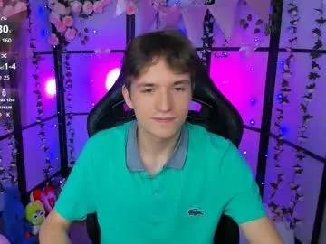 Freechat ethansinful on Chaturbate