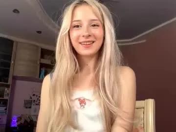 evaqt — Hi! im Eva and im #new here! GOAL:Flash My BRA love pattern 222tk #18 #skinny #shy #lovense [15 tokens remaining]
