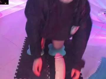 galaxgnn on Chaturbate 
