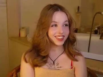 Freechat gladyshankins on Chaturbate