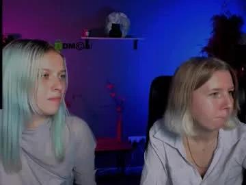 gloria_bubble — GOAL: braless [150 tokens remaining] Welcome to my room!  #smalltits #tights #nonude #skinny #pvt #lovense
