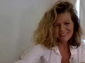 Freechat haileys123 on Chaturbate