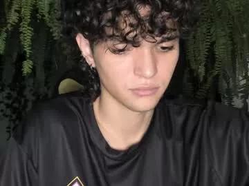 Freechat halan_jr on Chaturbate