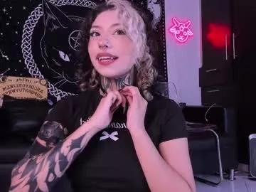 Private hazellwitch on Chaturbate