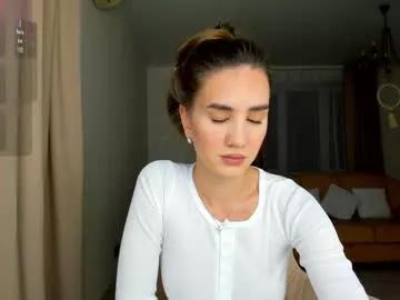 Freechat im_jasmine on Chaturbate