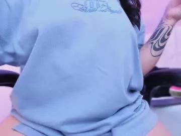 Freechat io_chie_ on Chaturbate