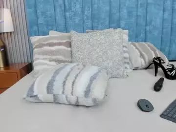ivi_akina on Chaturbate 