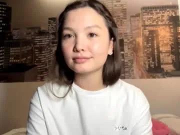 kassandrataulbee — Goal lick lips close to cam!<: My name is Kira #new , new experience to me, hope it turns out well :3  #skinny #asian #18 #shy [15 tokens remaining]