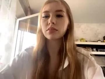 kathleentappen — Goal: /  Show my cutie outfit    /   My name is Maya, new experience to me, hope it turns out well. #blonde #young #nonude #new #shy [12 tokens remaining]
