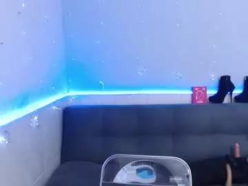 Freechat kiara_scottt on Chaturbate