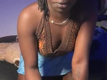 kinkycoupleinteracial on Chaturbate 