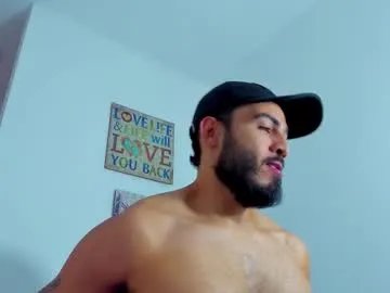 Freechat klinsmannwalton on Chaturbate