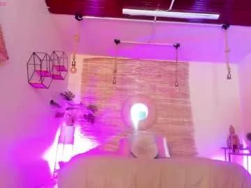 Freechat laady_brownn on Chaturbate