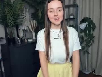 laura_mutti — goal:  I'll look into your eyes!   hi all! my name is Samantha! #new #teen #skinny #cute #beauty  [10 tokens remaining]