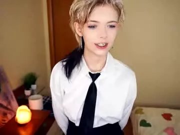 Freechat liliandaniels on Chaturbate