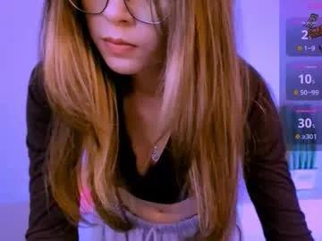 lily_morty — GOAL: Show panties [500 tokens remaining] Welcome to my room! #feet #cute #teen #shy #glasses