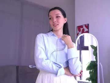 lime_vine — my 1 day in cb goal - Take off my top completely, I'm still wearing few clothes #new#shy#cute#young#18 [19 tokens remaining]
