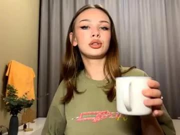lindseytammo — Goal: Spank my butt x5 / My name is Kate, new experience to me, hope it turns out well. #bigboobs #young #teen #new #shy [6 tokens remaining]